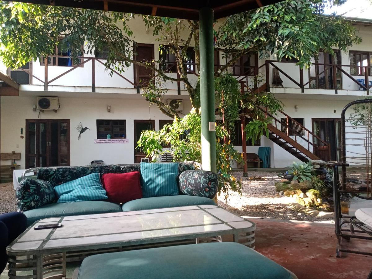 Lindas A Uma Quadra Da E Centro Homestay Ubatuba