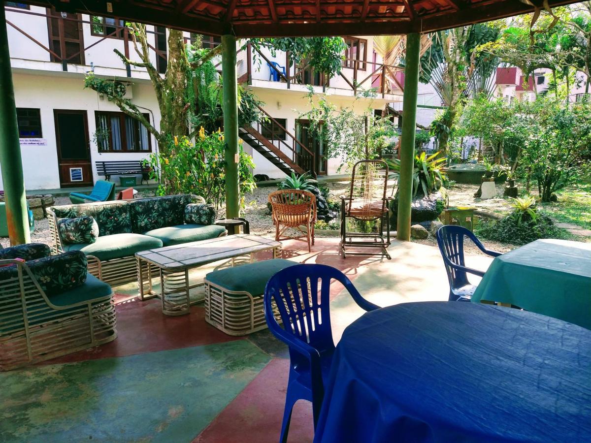Homestay Lindas A Uma Quadra Da E Centro Ubatuba