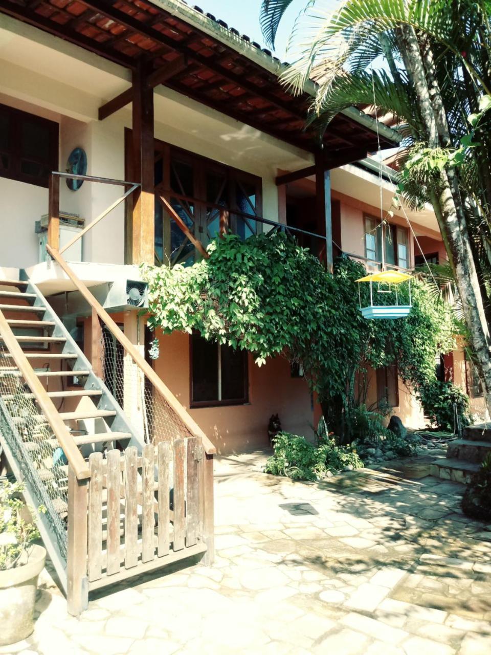 Lindas A Uma Quadra Da E Centro