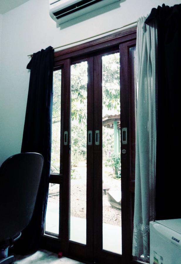 Lindas A Uma Quadra Da E Centro Homestay
