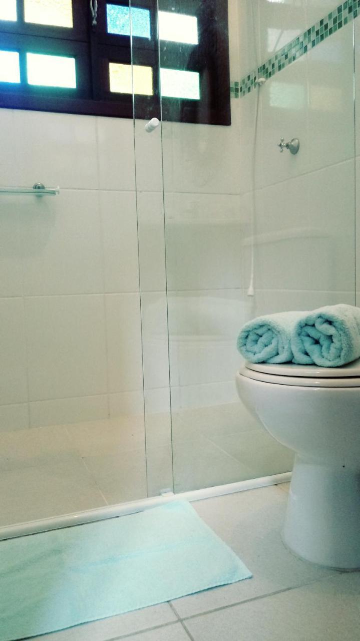 Lindas A Uma Quadra Da E Centro Homestay Ubatuba